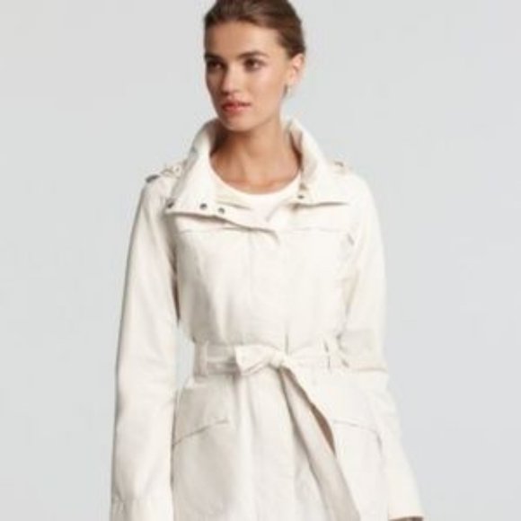 The North Face Trench Raincoat Cream M 